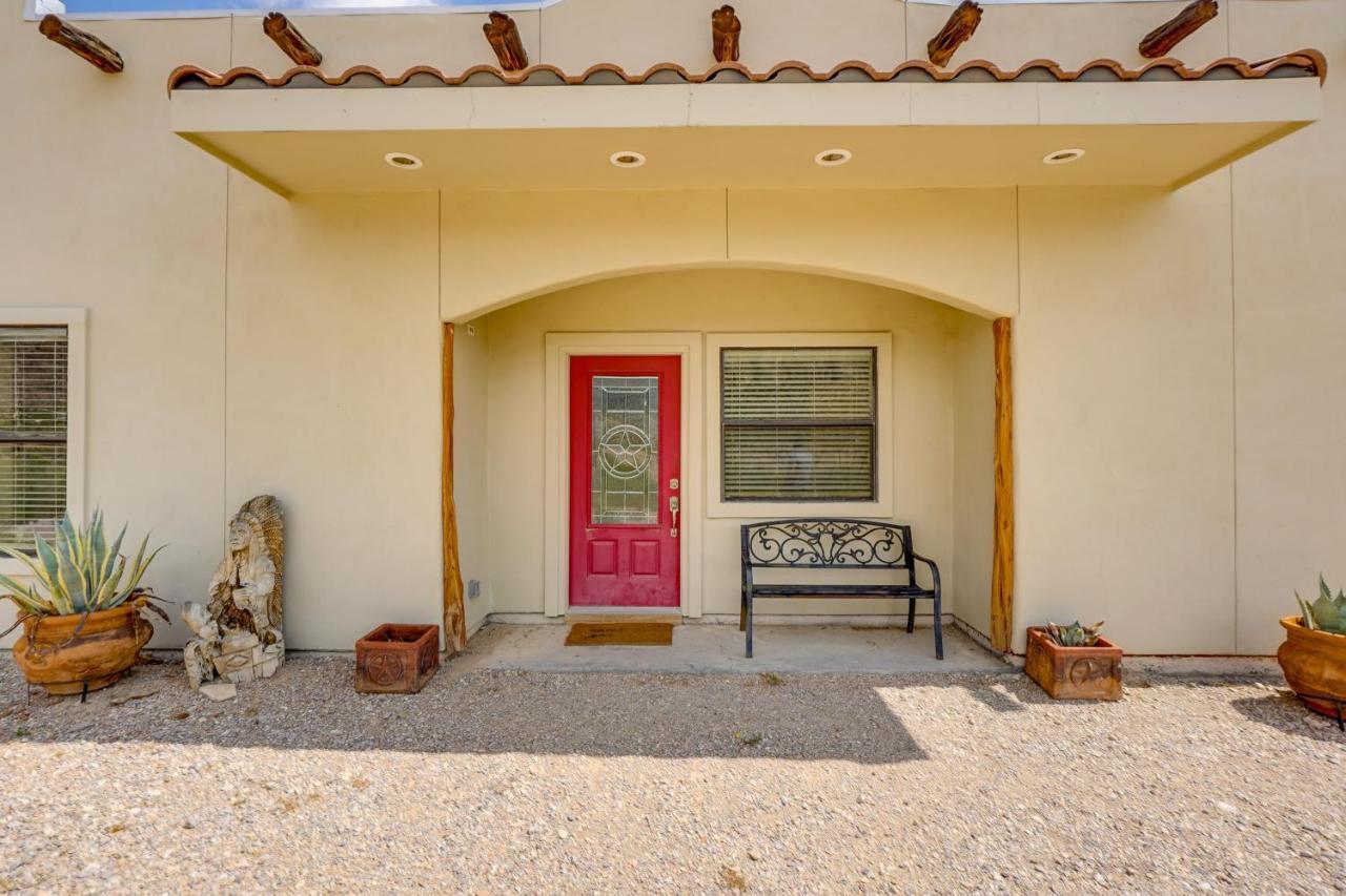 Vibrant Terlingua Vacation Rental Near Big Bend! Exterior photo