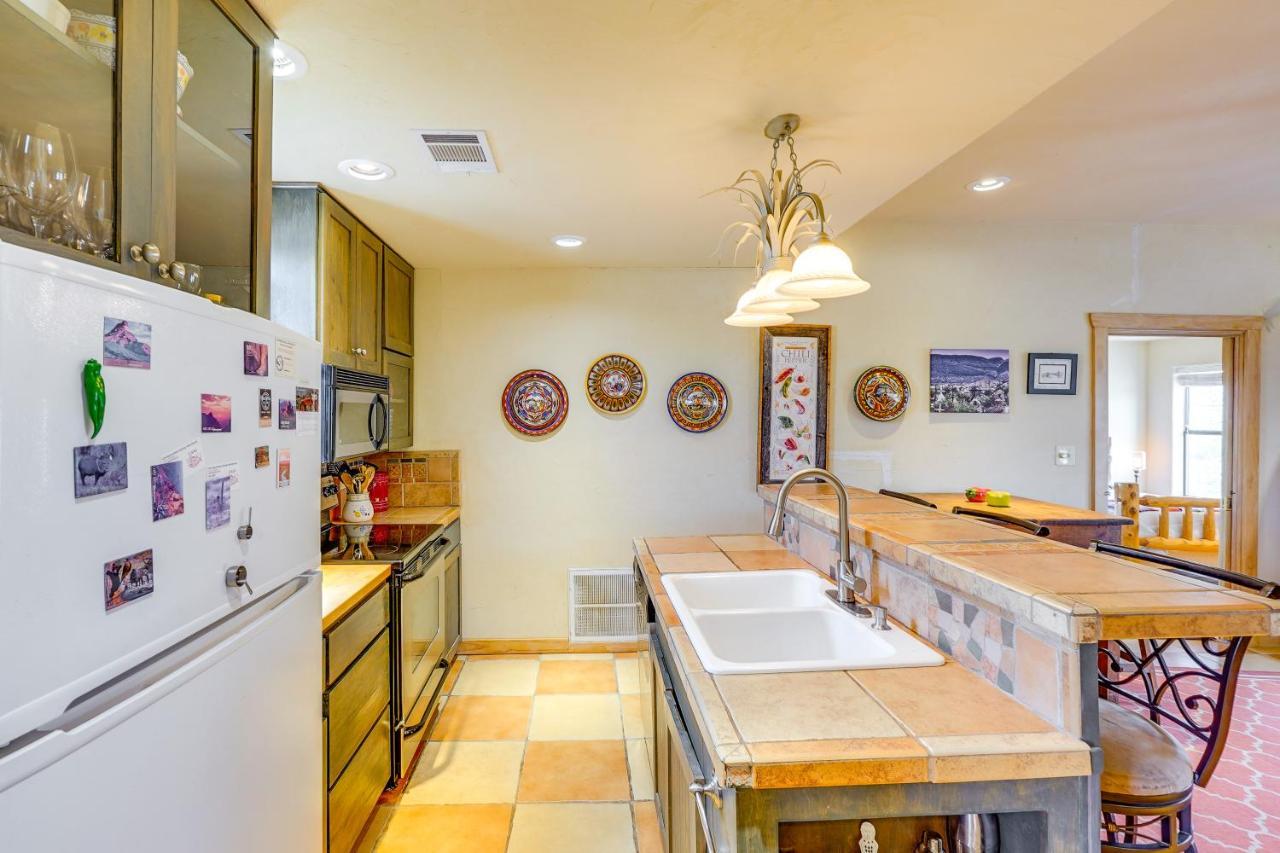 Vibrant Terlingua Vacation Rental Near Big Bend! Exterior photo