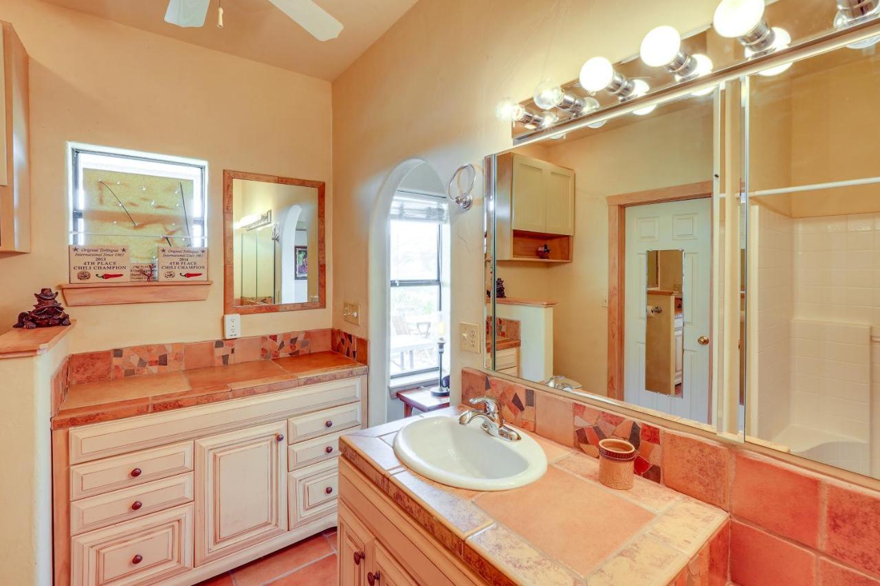 Vibrant Terlingua Vacation Rental Near Big Bend! Exterior photo