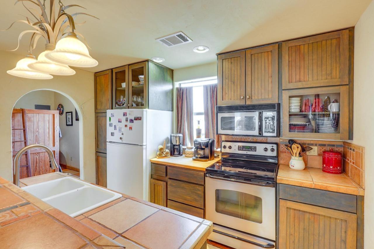 Vibrant Terlingua Vacation Rental Near Big Bend! Exterior photo